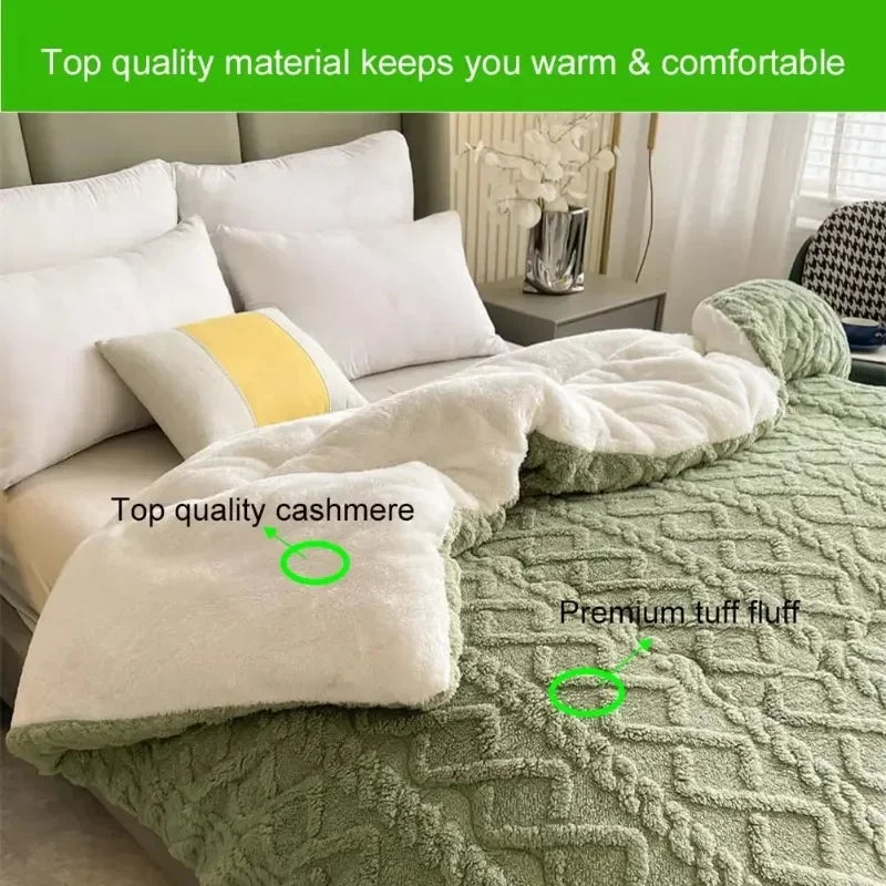 High End Thickened Winter Warm Blankets for Beds Artificial Lamb Cashmere Weighted Blanket Thicker Warmth Duvet Quilt Comforter.