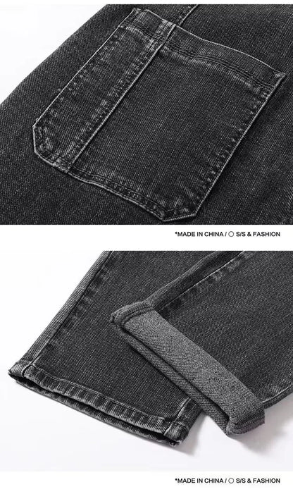 Elastische Herrenjeans, lässig, lockere Passform, mehrere Taschen, sechs Taschen, vielseitig, stilvoll, trendig, lockere Hose, männliches Modell
