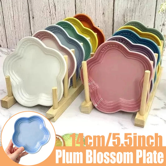 Plum French Home Ceramic Underglaze Colored Small Plum Blossom Plate Handmade Flower Shaped Side Dish Decorative Dessert Tray.