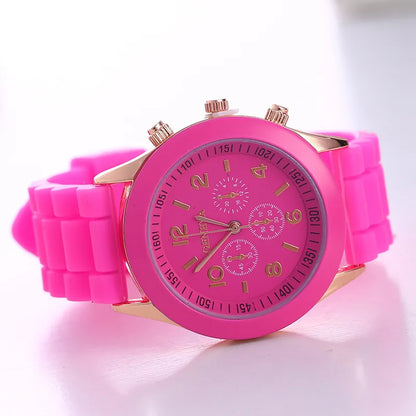 2025 New Fashion Luxury Brand Women's Watch Silicone Strap Quartz Wrist Watch for Female Relogio Feminino Zegarki.