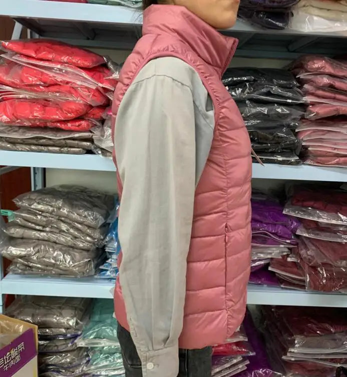 Neue Frauen Ärmellose frauen Ultra Licht Unten Westen Dünne Jacke Mädchen Gilet Plus Leichte Winddicht Warme Weste Tragbare.