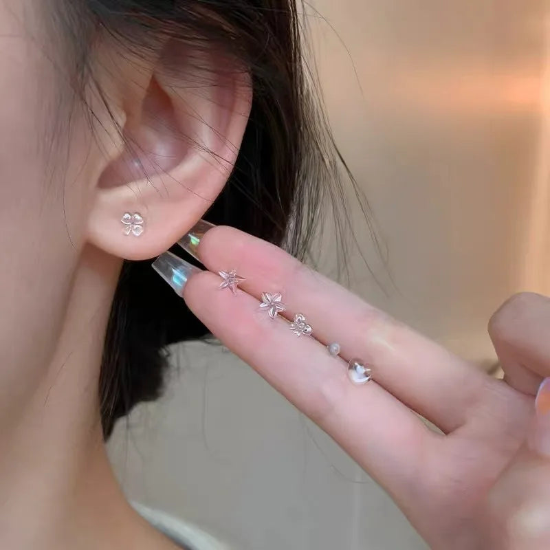 2/100Pcs Mini Resin Ear Studs for Women Anti-allergy Prevent Allergy Transparent Girls Invisible Cute Earring Piercing Jewelry.