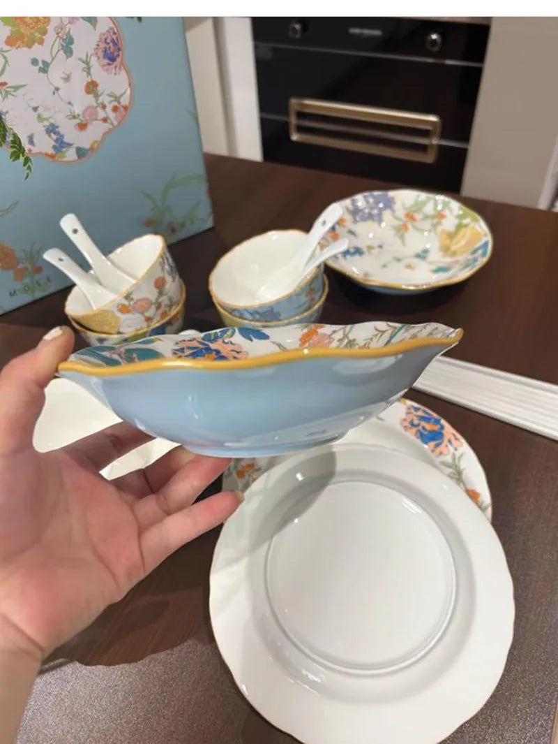 1PC Chinese-style Ceramic Plates New Flower-patterned Dinner Plates Ceramic Fruit Salad Plates Exquisite Kitchen Accessories.