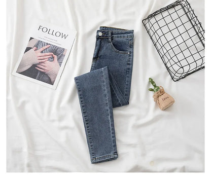 High-Waisted Slimming Jeans Women's Spring Summer New Style Outerwear Tight Fitting Elastic Waistline Legging Shoes.
