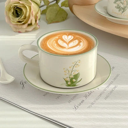 380ml Retro European Style Ceramic Mug Floral pattern Coffee Cup and Saucer Set Exquisite Latte Afternoon Tea cup Dessert Plate.