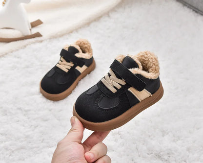 2025 Winter New Pulsh Fashion Trend Casual Sports Shoes for Childrens Anti Slip Warm Boys' Shallow Mouth Versatile Snow Sneakers