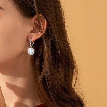 KNOBSPIN D Color Moissanite Earring 925 Sterling Sliver Plated with White Gold Earring for Women Wedding Engagement Fine Jewelry.