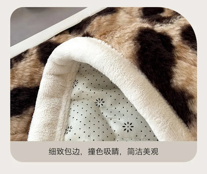 Winter Warm Velvet Mattress Cover Home Dormitory Soft Thick Quilted Bed Sheets Queen Size Bed Cover Fold Tatami Mat Bedspread