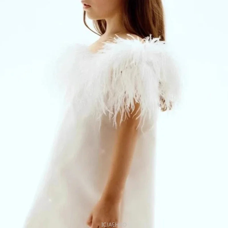 2025 Mädchen Prinzessin Kleid Klavier Leistung Bankett Outfits Geburtstag Party Kleid Weiße Feder Kinder Passende Formale Taufe.