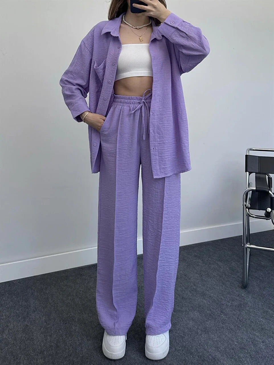 New Autumn Red Women Casual Two-piece Set, Features A Thin Long-sleeved Lapel Shirt Paired with Matching Drawstring Trousers.