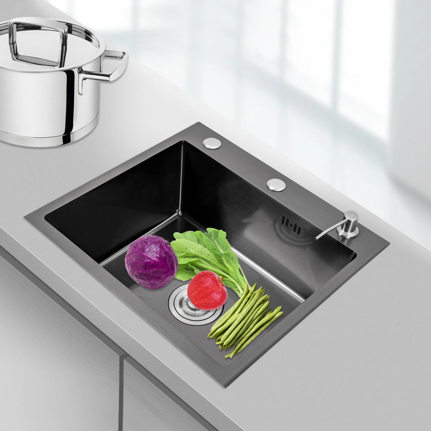 Schwarze Spüle, integrierte Spüle aus Edelstahl, Küchenspüle, Spüle mit Seifenspender und Wasserschlauch, 45 x 50 cm