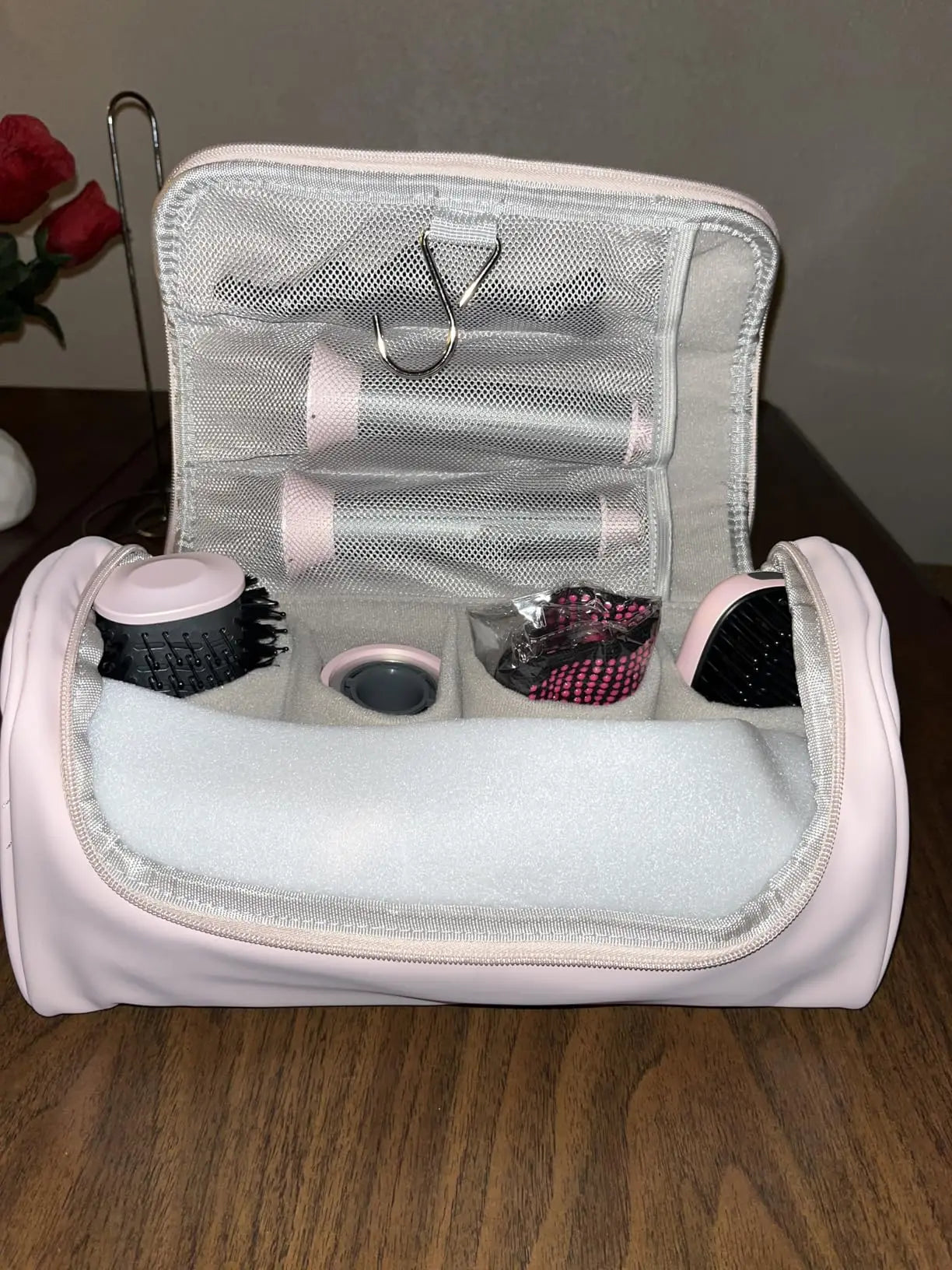 5 in 1 High-Speed Hot Air Styler Frizz-Free Fast Drying No Heat Damage Hair Dryer Curl Volumize Straighten with Travel Bag.