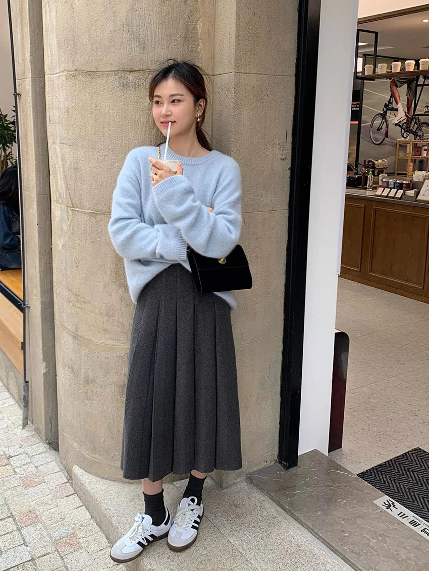 Thick Hepburn Style Woolen Pleated Skirt High Waist Slimming Casual Half Skirt Women Autumn Winter Unique Long Skirt.