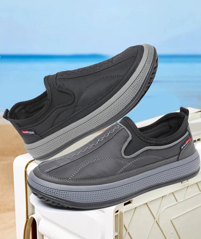 Casual Men's Cloth Shoes Outdoor Men Sports Shoes Comfortable Wear-resistant Soft Bottom Sneakers Light Anti-Slip Walking Shoes.