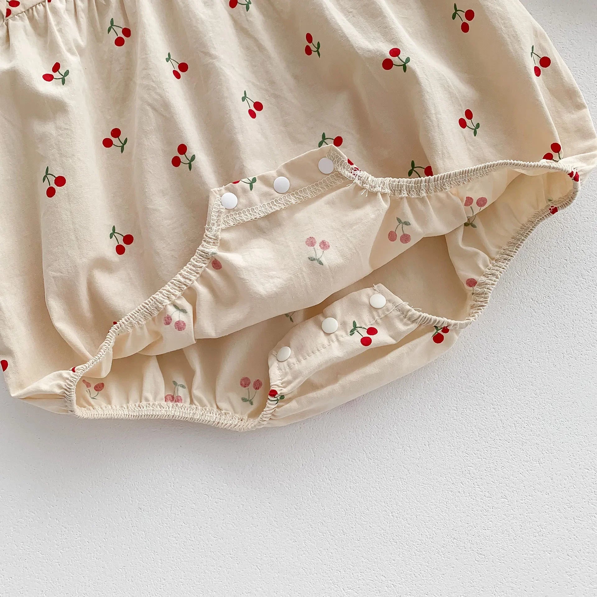 2025, Frühling, neu, niedliche Kleidung für Kleinkinder, Kinder, Baby, volle Ärmel, Peter-Pan-Kragen, Kirsche, Outfits für Neugeborene, 0–24 Monate.