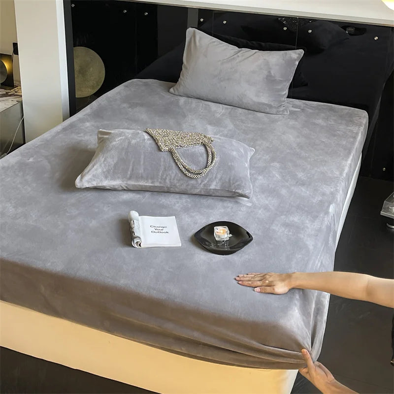 Soft Flannel Fitted Sheet for Winter, Fleece Mattress Protector, Cover with Elastic Band, Bed Linen, Solid Grey, 180x200cm, 1Pc.