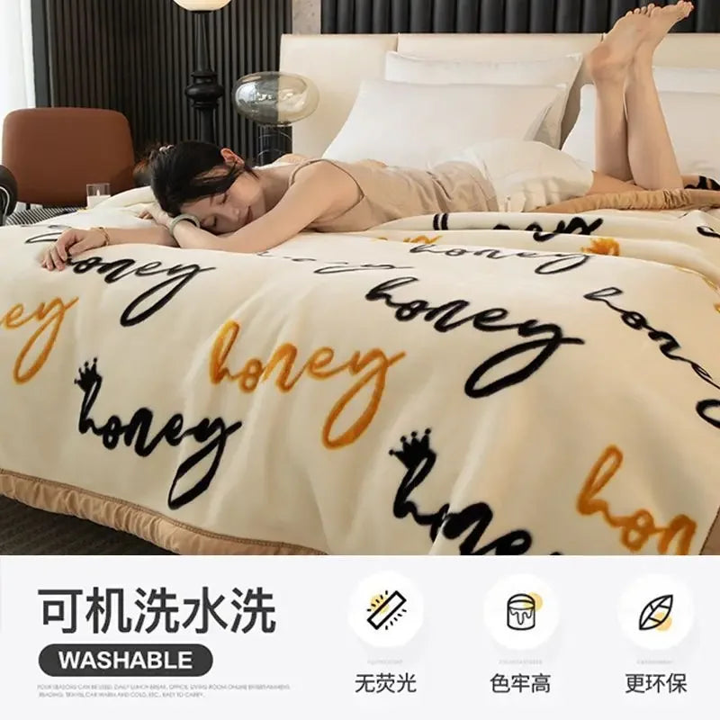 Double-deck Thickening Blanket Winter Dormitory Siesta Plush Fur Quilt Keep Warm Soft Comfortable Coral Fleece Sheet Bed Cover.