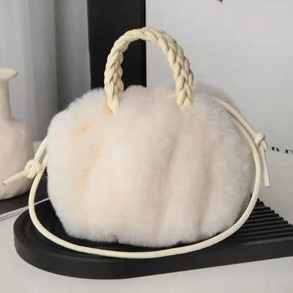 Cute Pumpkin Bag 2025 Autumn And Winter New Fashion Cloud Crossbody Bag Niche Design Sweet Girl Handbag.