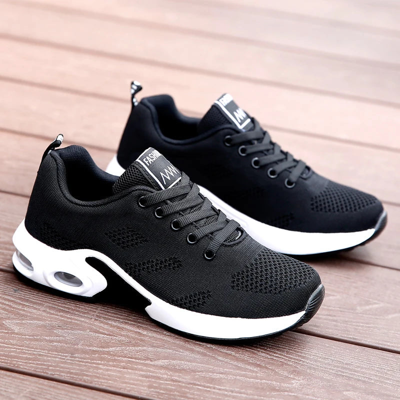 Women Casual Shoes Breathable Walking Mesh Flat Shoes Platform Sneakers Women Tenis Gym Vulcanized Shoes White Female Footwear.