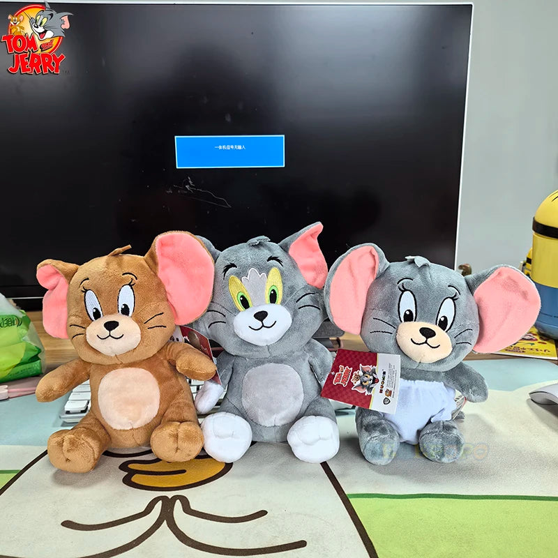 New Classic 19cm Tom and Jerry Plushies - Ideal Gift for Movie Fans and Kids Movie Series Stuffed Animal Collectors.