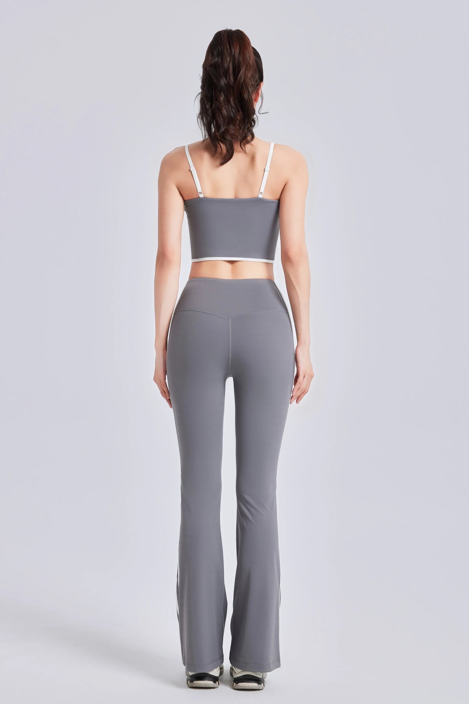 2025 New Striped Fashion Yoga Set Women Gym Clothes Sexy Sports Bra High Waist Yoga Flared Pants Running Hip Lift Fitness Pants.