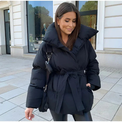 Fashion Lace Up Baumwolle Mantel Frauen Feste Revers Casual Langarm Tasche Lose Warme Kurze Mäntel Dame Winter Neue Straße Oberbekleidung