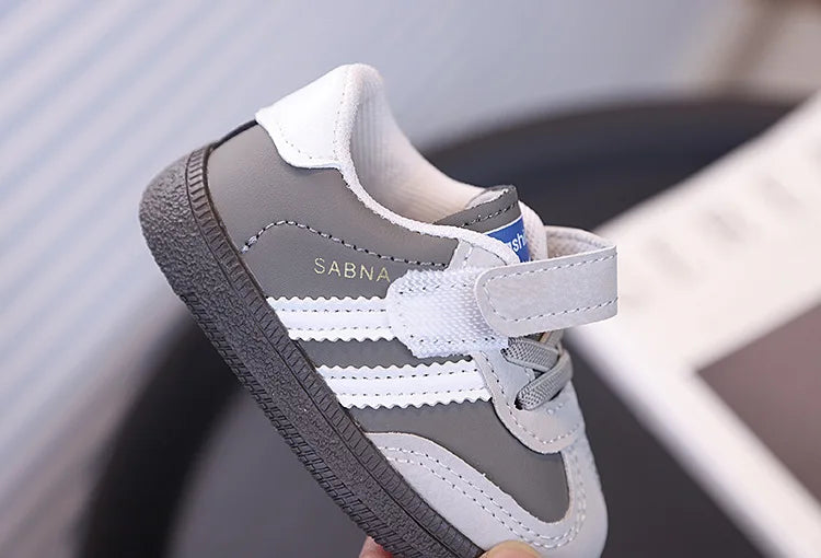 New Girl Child Sport Shoe Classic Spring Autumn Toddlers Boys Walking Shoes Versatile Fashion Kids Causal Sneakers Korean Style.