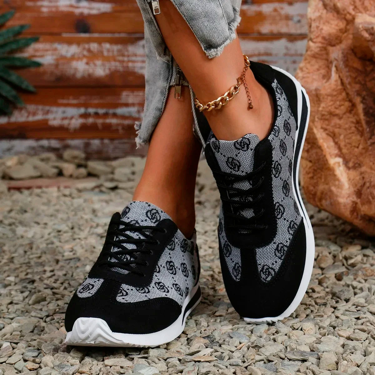 Women Thick Soled Cross Round Head Thin Fashion Shoes Women Comfortable  Breathable Casual Wear-resistant Shoes Zapatos De Mujer.