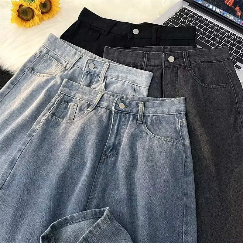 2025 Men Baggy Casual Jeans Male High Street Straight Leg Denim Pants American Classic Retro Summer Casual Long Trousers.