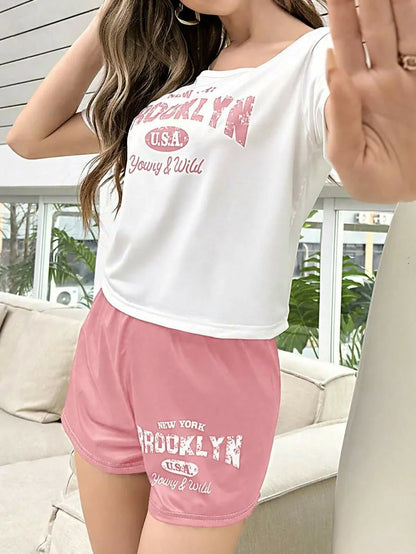 Damen-Pyjama im neuen Stil, weiße Buchstaben, kurzärmelige Bluse, Shorts, zweiteilig, elegant, lässig, schöne Heimkleidung.