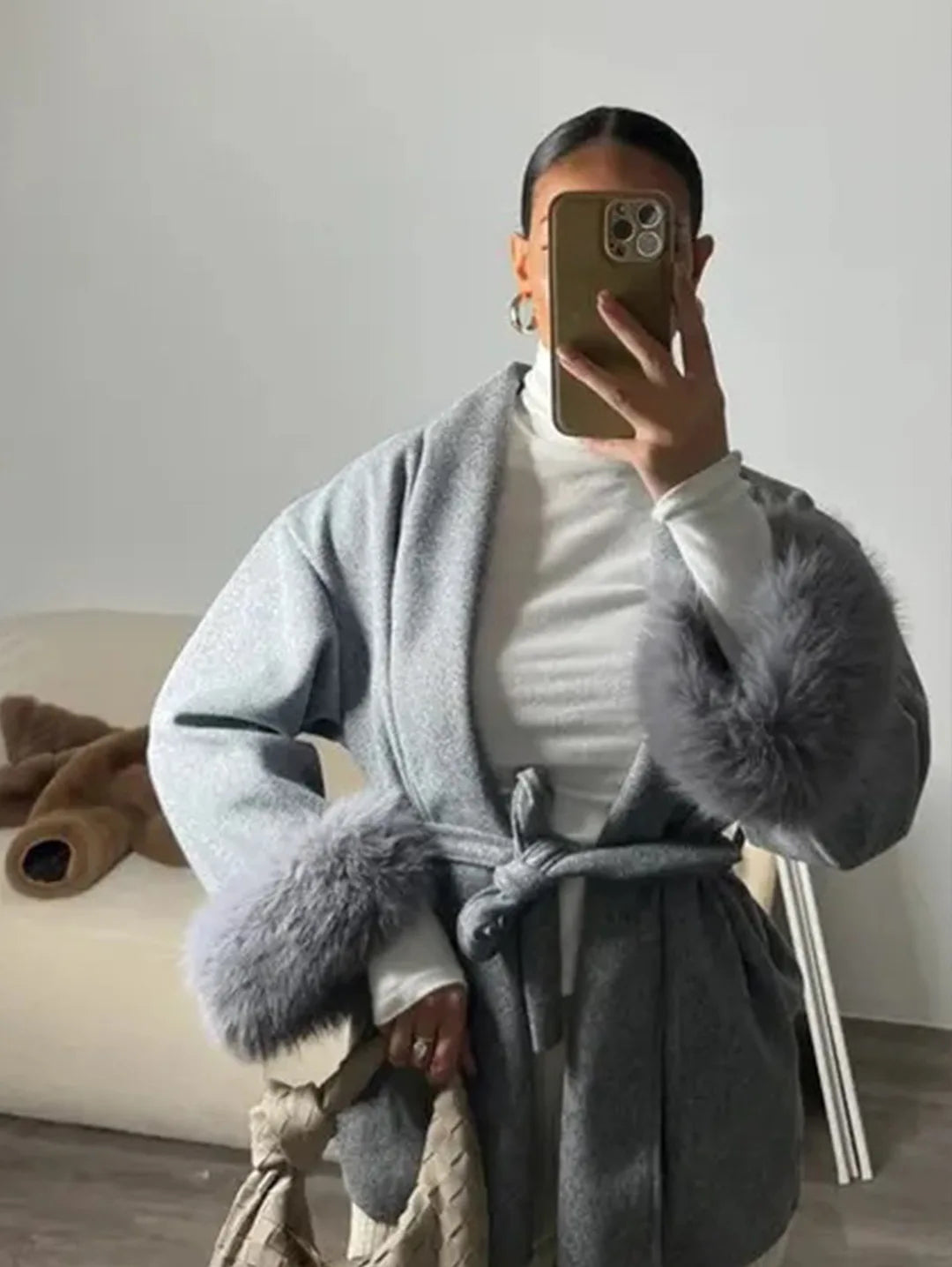 2025 Autumn Winter Chic Lapel Plush Coat With Belt Women Vintage Faux Fur Sleeve Tweed Open Coats Female Casual Street Outwear.