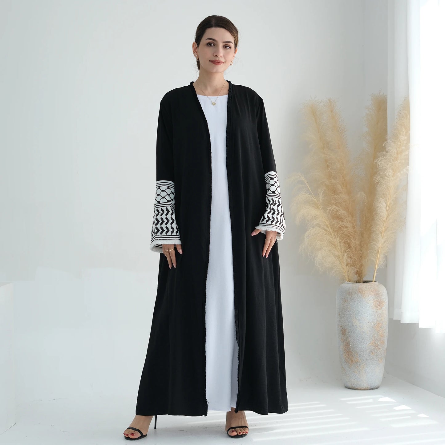 Ramadan Embroidery Muslim Modest Kimono Abaya Damen Dubai Luxury Islam Women Cardigan Dresses Kebaya Kaftan Robe Femme Musulman