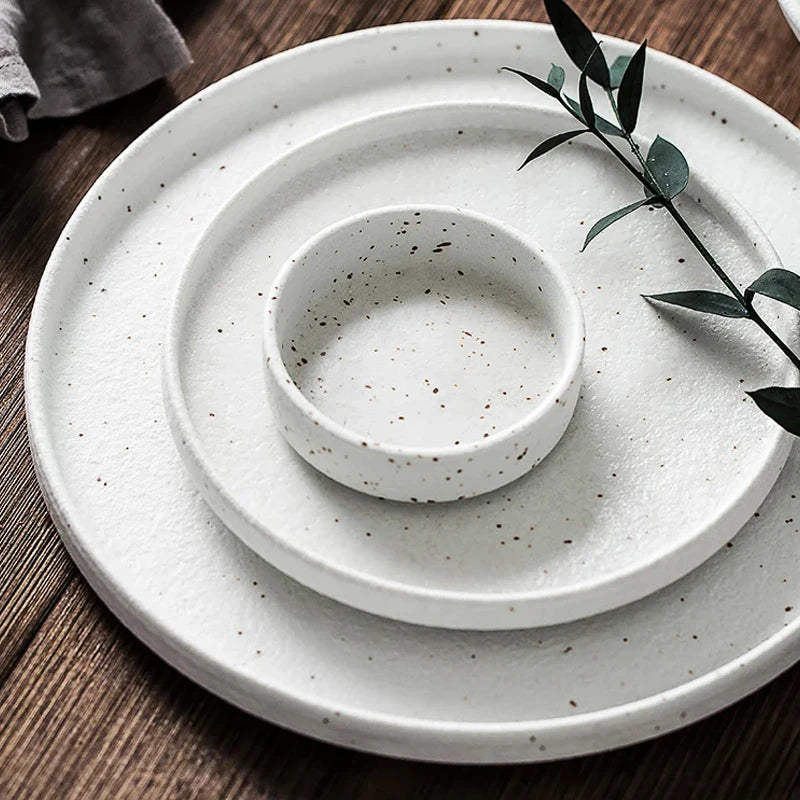 Japanese-style Tableware Set Bowls and Plates Round White Ink Point Dinner Plates Home Creative Western Dishes Dinner Plates.