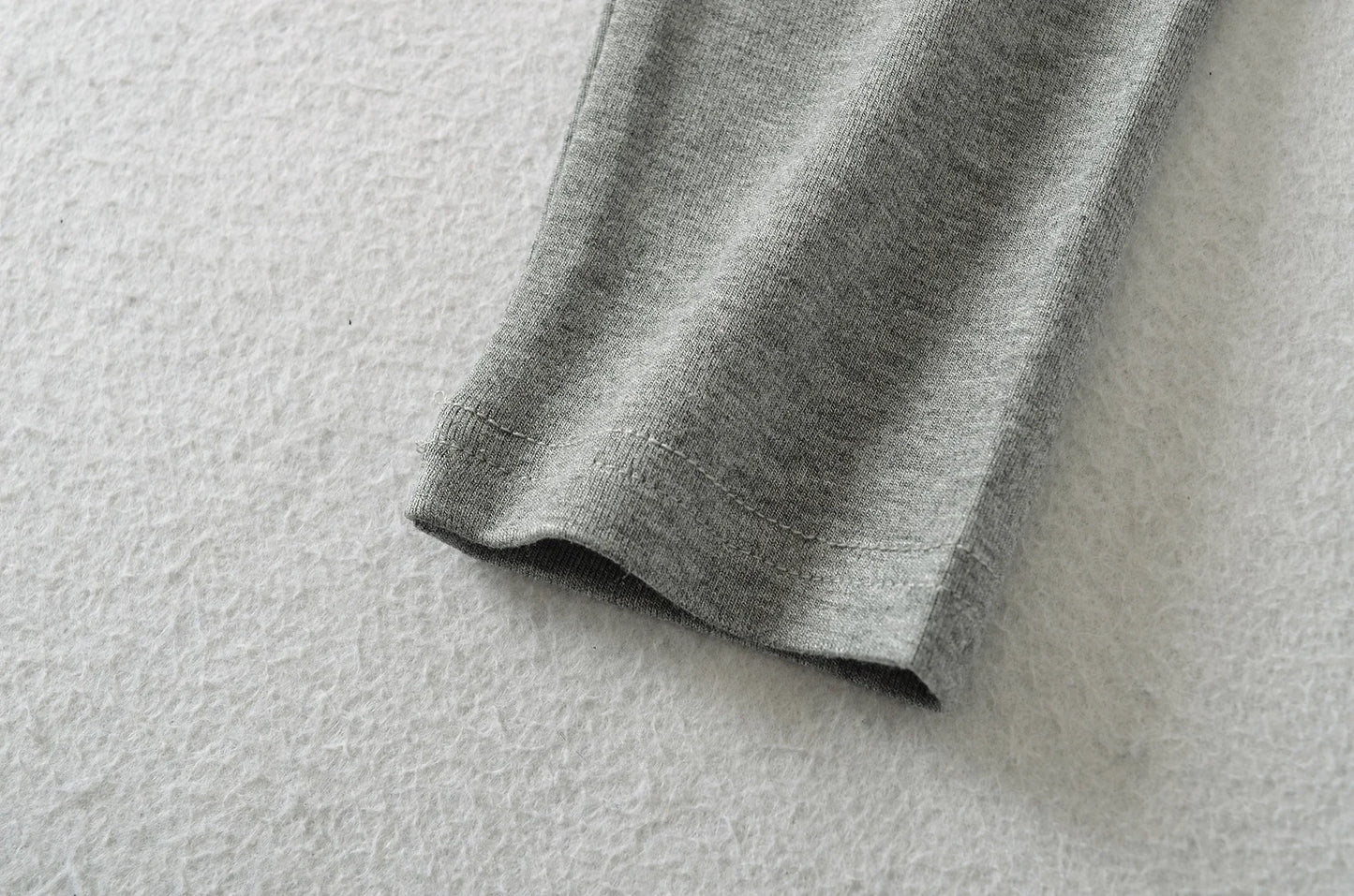 Sexy Long Sleeve T-Shirt Women's Waist Cinched Shoulder Bared Strap Design Autumn 2025 Irregular Halter Neck Top for Trendy Girl