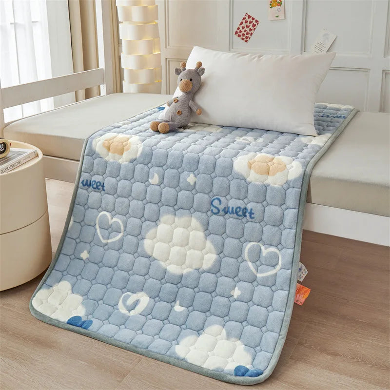 Winter Dormitory Soft Mattress Toppers Thick Warm Coral Velvet Bed Sheet Non-slip Mattress Cover Thin Bed Pad Tatami Floor Mat.