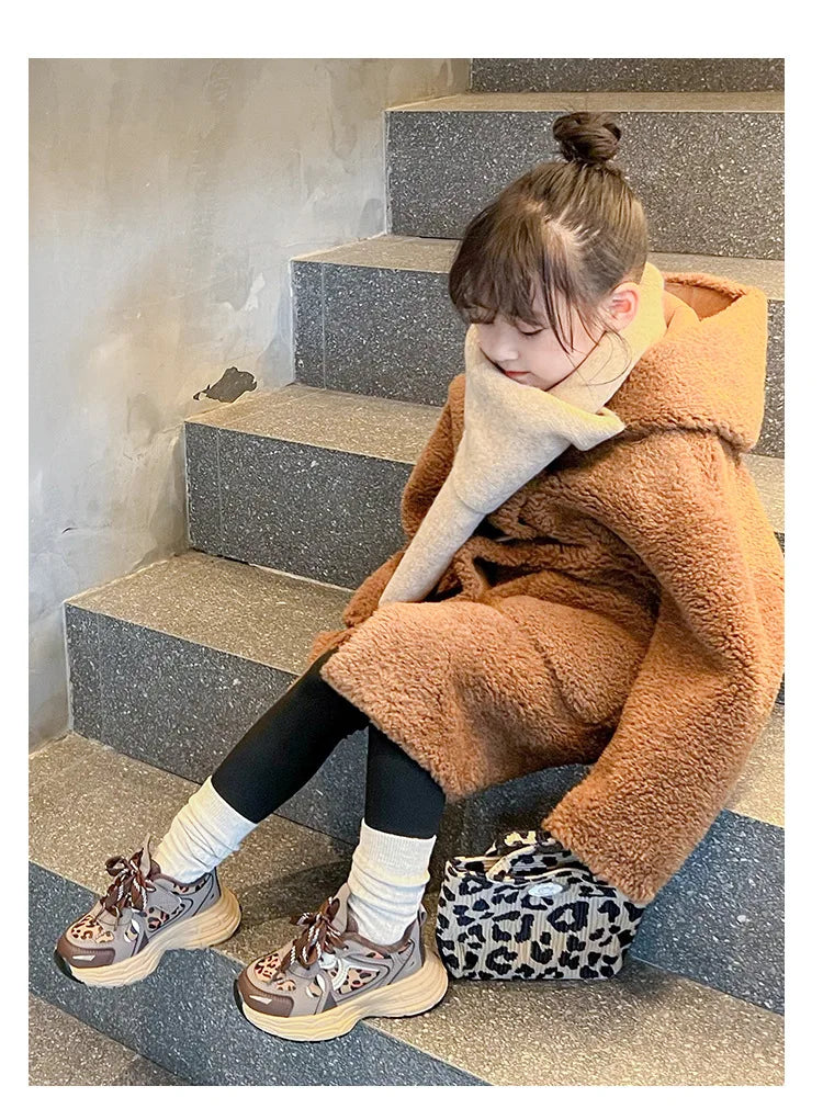 Children's Sneakers Autumn Winter Boys Sport Shoes Girls Plush Warm Casual Cotton Shoes Studnet Leopard Print Anti Slip Sneakers.