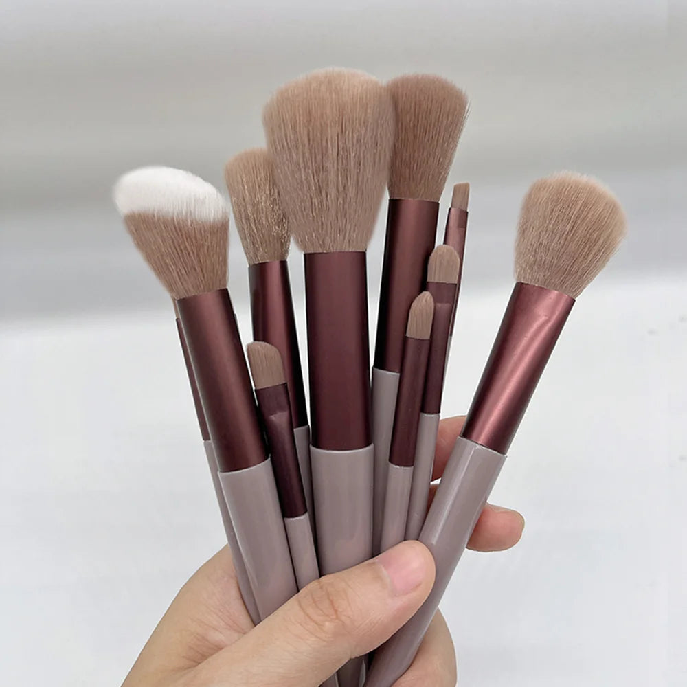 13 PCS Makeup Brushes Set Eye Shadow Foundation Women Cosmetic Brush Eyeshadow Blush Beauty Soft Make Up Tools Bag.