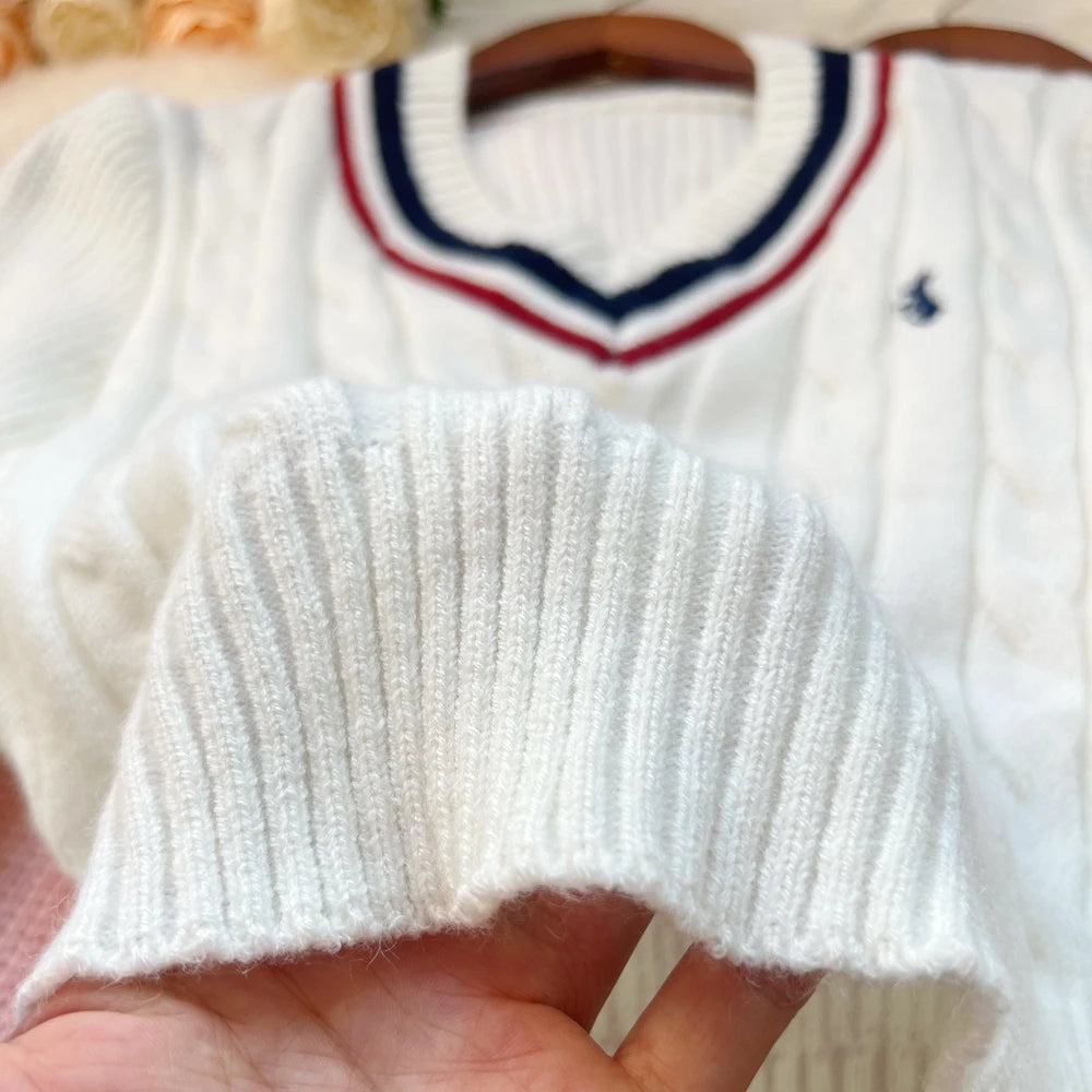 YuooMuoo Chic Fashion Knitted Tops 2025 Autumn Winter Y2K Embroidery Long Sleeve Lady Pullover Sweaters Streetwear Female Shirts.