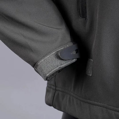 Mens Winter Outdoor Oversized Softshell Jackets Waterproof Zipper Hunting Clothes Fleece Lining Windbreaker Tactical Pocket Coat.