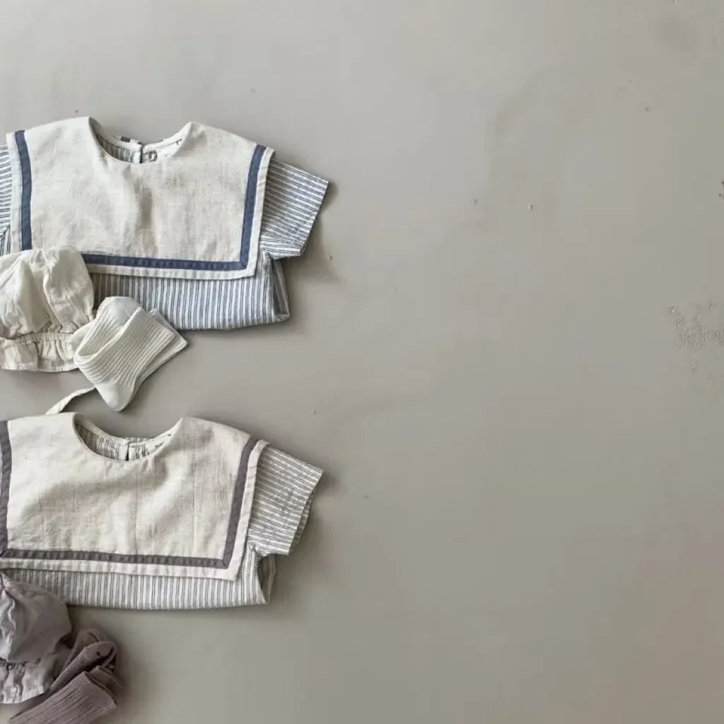 6754 koreanische Neugeborenen Kleidung Sommer neue Marine Revers vertikale Streifen Jungen einteilige Kleidung lässige Mädchen Kletter kleidung.