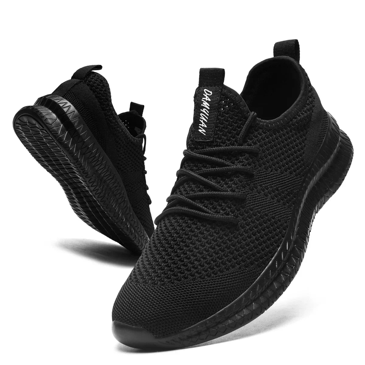 Men Walking Shoes Lightweight Breathable Sneakers 2024 Men Women Couple Casual Shoes Large-sized36-46 Flats Sneakers Men Shoes.