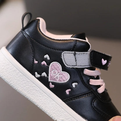 Children's Sports Shoes 2024 Spring and Autumn New Cute Girls' Sneakers Versatile Soft Breatheable Hook & Loop Fashion Kids Shoe.