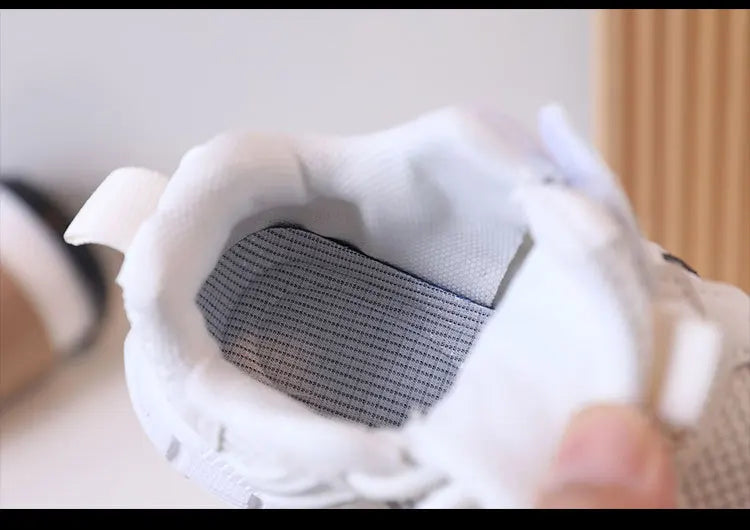 Kids Casual Sports Shoes with Thick Soles Boys Girls Fashion Versatile Sneakers 2024 New Children Mesh Breathable Running Shoes