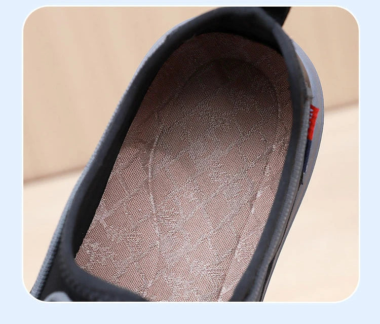 Casual Men's Cloth Shoes Outdoor Men Sports Shoes Comfortable Wear-resistant Soft Bottom Sneakers Light Anti-Slip Walking Shoes.