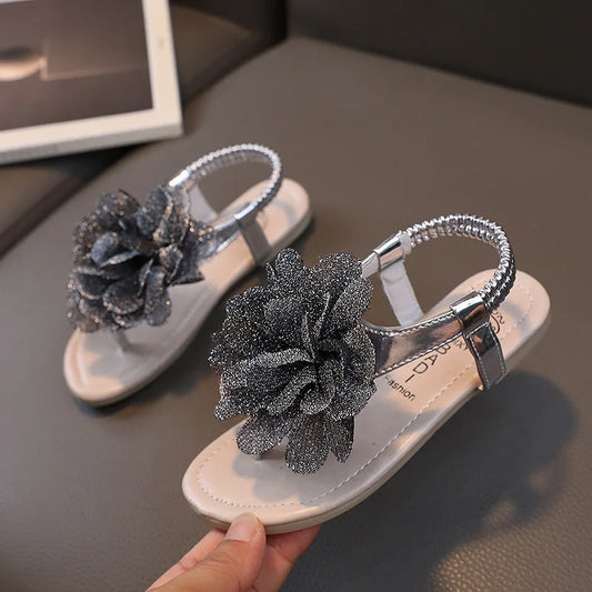 Girls Sandals 2023 Summer New Bling Flowers Baby Children Fashion Soft Bottom Student Shoes Kid's Slippers Pink Flats Flip Flops.