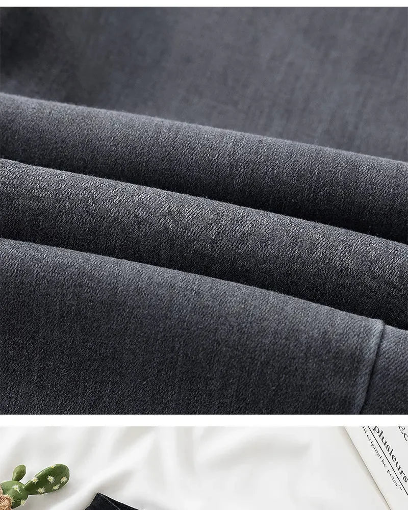 High Waist Slim Fit Stretchy Denim Pants Retro Butt Enhancing Cuff Jeans Black Pencil Pants Fashionable Elastic Trousers.