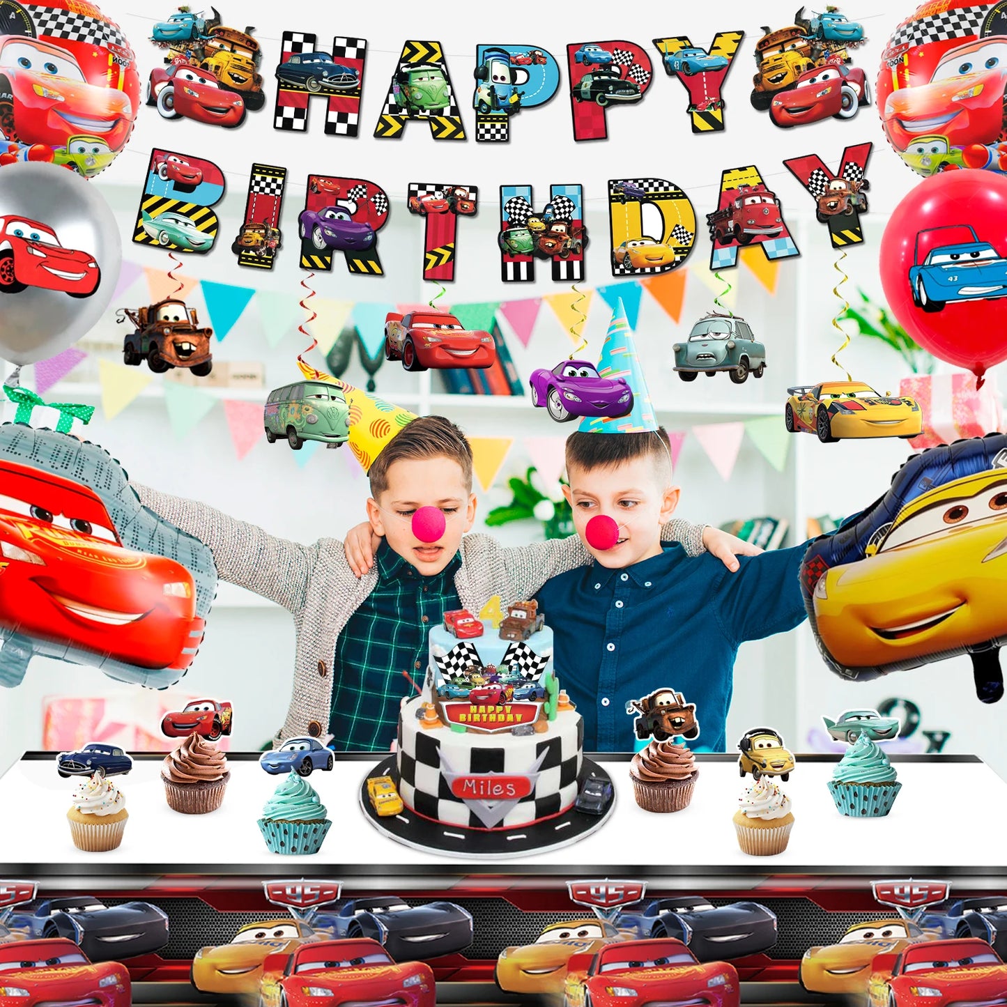 Lightning McQueen Partydekorationen, 38 Stück Lightning McQueen Partyzubehör – Auto-Banner, Tischdecke, Ballon usw. Partyzubehör für Autos.