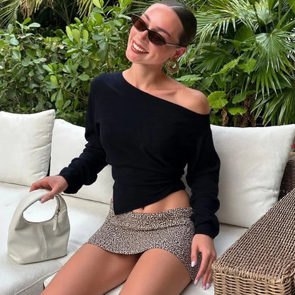 Mozision Inclined Shoulder Long Sleeve Sexy T-shirt Women Autumn Fashion Solid Skew Collar Backless Ruched Club Party T-shirts