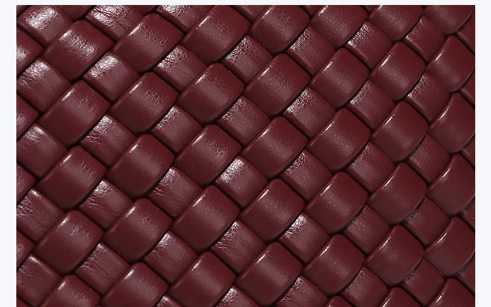 Woven Shoulder Bag for Women Crossbody Tote Bag for Women Small Handbag Vegan Leather Purse Tote Handbag Hobo Bag.