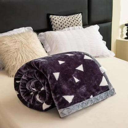 Nordic Style Geometric Printed Blanket Two Person Winter Thickened Quilt Coral Fleece Material Easy To Maintain Plush Bed Sheets